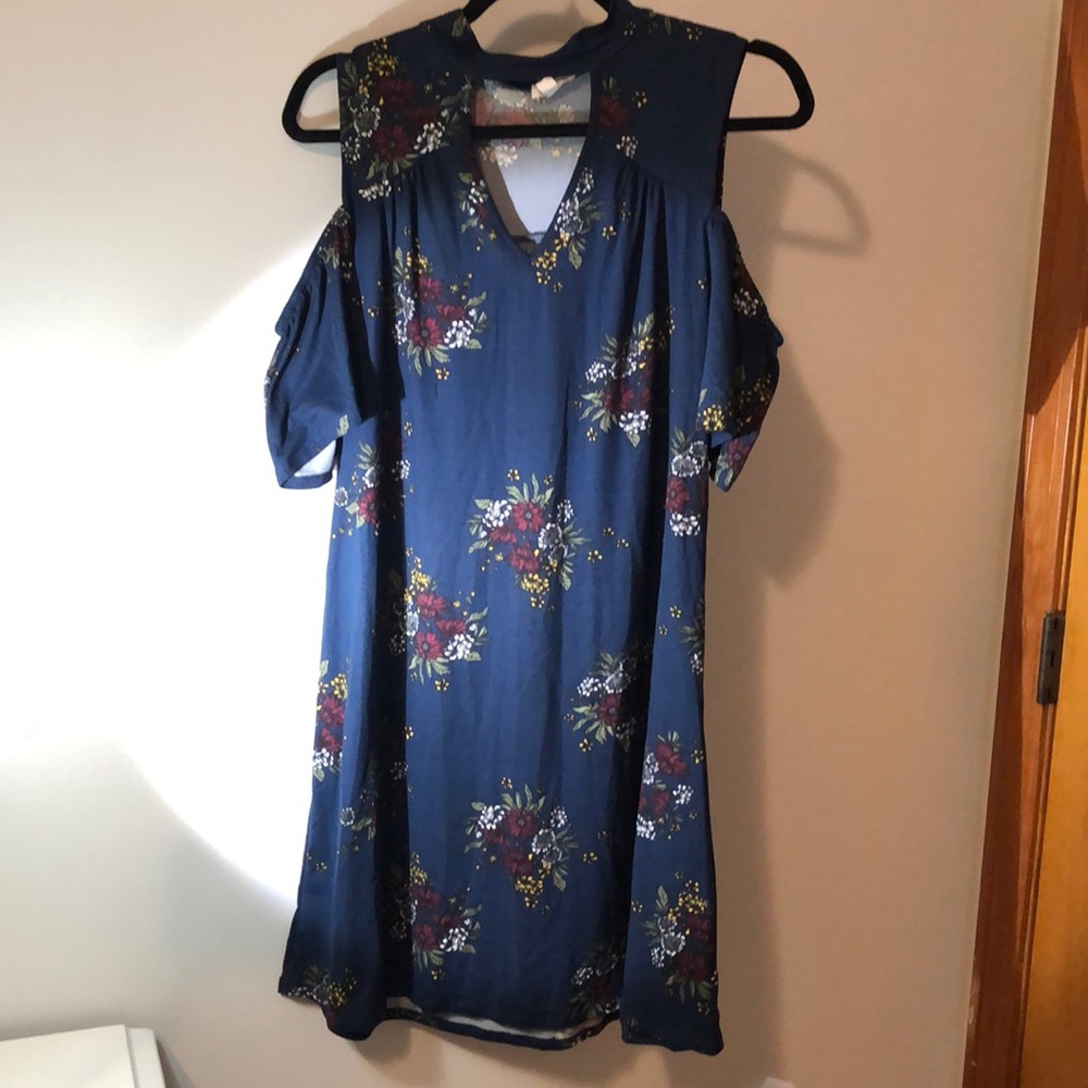 Charming Charlie Off the Shoulder Floral Dress